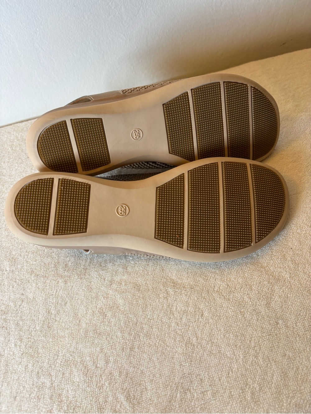 Comfort Knit Slingback Sandals - Taupe Size 10.5 - Picture 5 of 5